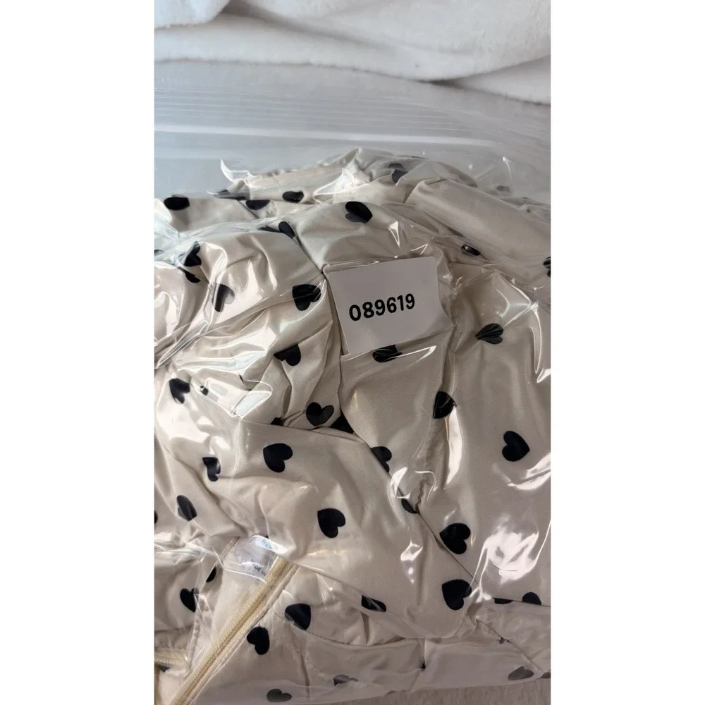 Old Navy Baby Heart Print Puffer Snowsuit Hooded White 12-18 M Water Resistant